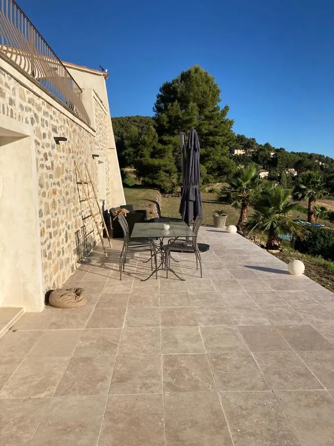 La Venturonne Appartement Neuf Rez De Jardin 45 M2 Vue Mer Et Vignes 10 Mn Des Plages Le Beausset